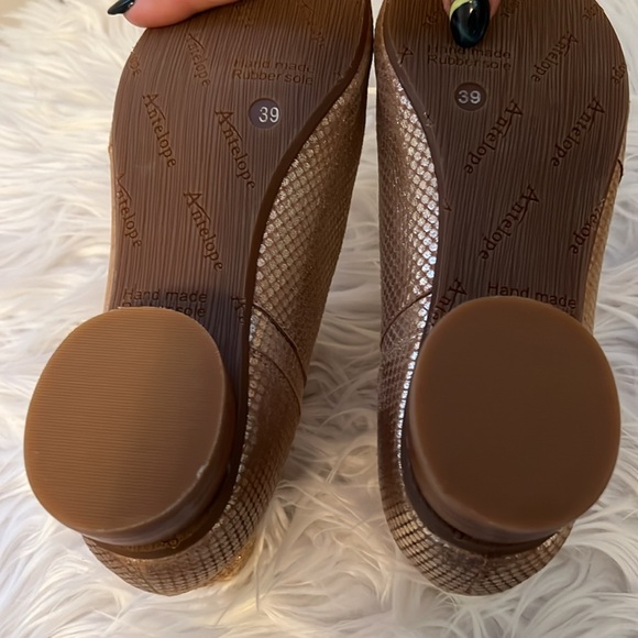 Antelope Women’s Gold Snakeskin Leather Ankle Boots Size EU 39/US 8.5 - Picture 9 of 14